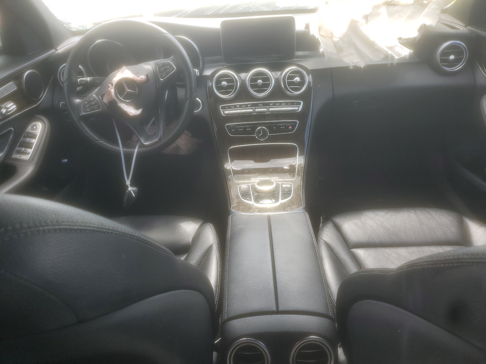 55SWF4JBXJU255465 2018 Mercedes-Benz C 300