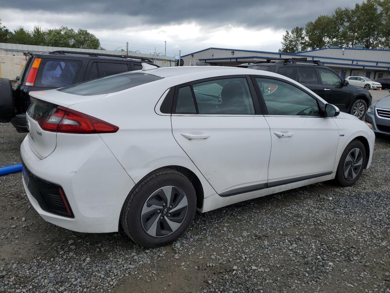 2017 Hyundai Ioniq Sel VIN: KMHC75LC3HU026376 Lot: 64660284