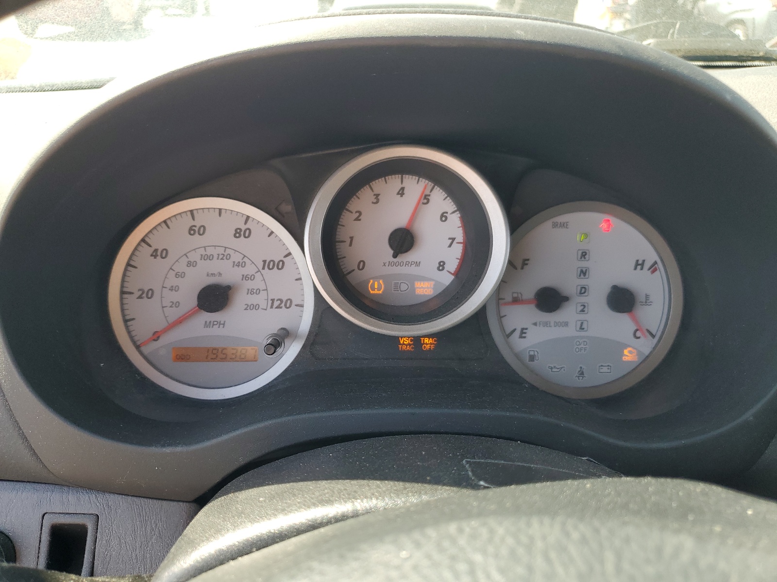 JTEGD20VX40021000 2004 Toyota Rav4