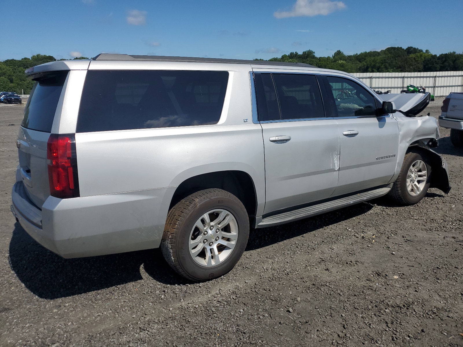 1GNSKJKC7FR615706 2015 Chevrolet Suburban K1500 Lt