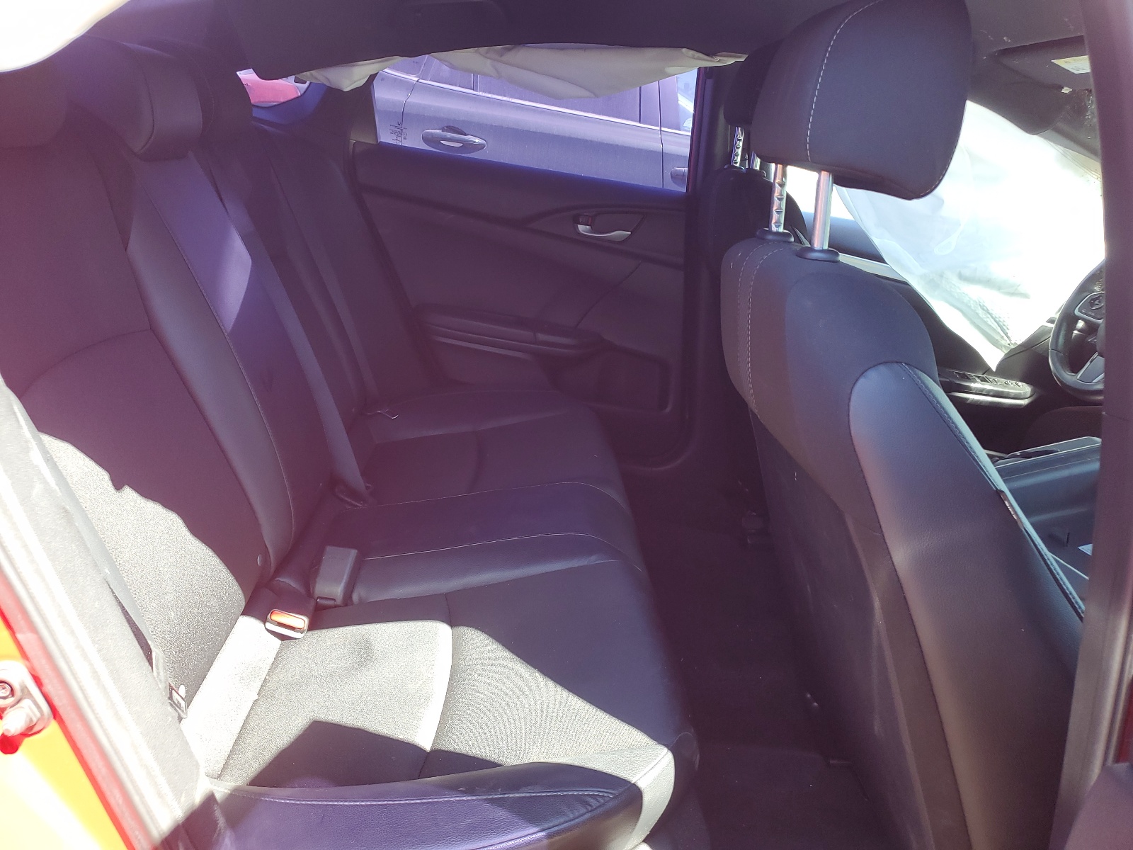 2HGFC2F81KH543285 2019 Honda Civic Sport