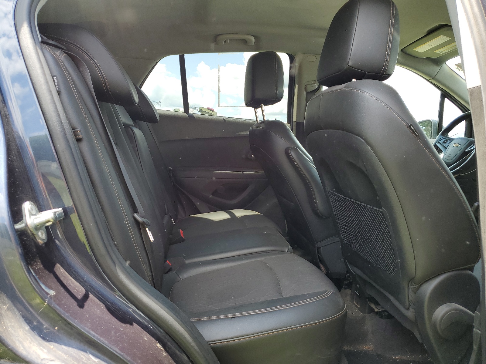 3GNCJPSB0JL153555 2018 Chevrolet Trax 1Lt