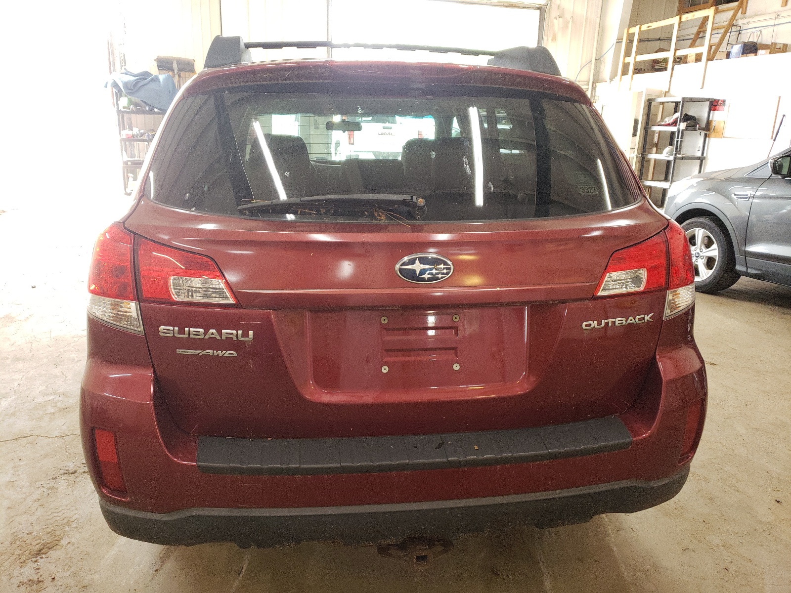 4S4BRCCC2B3348546 2011 Subaru Outback 2.5I Premium