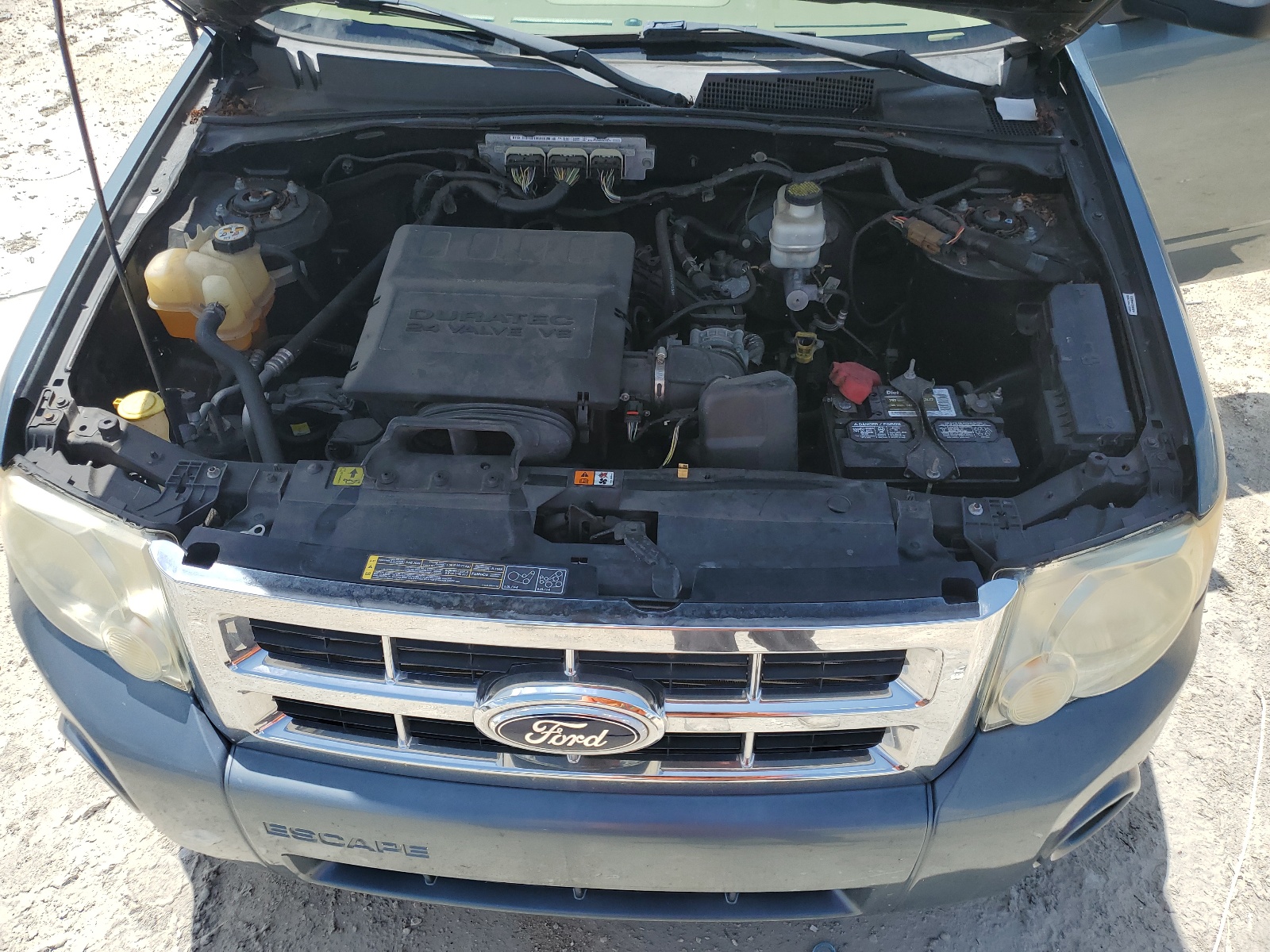 1FMCU0DG3AKD48868 2010 Ford Escape Xlt