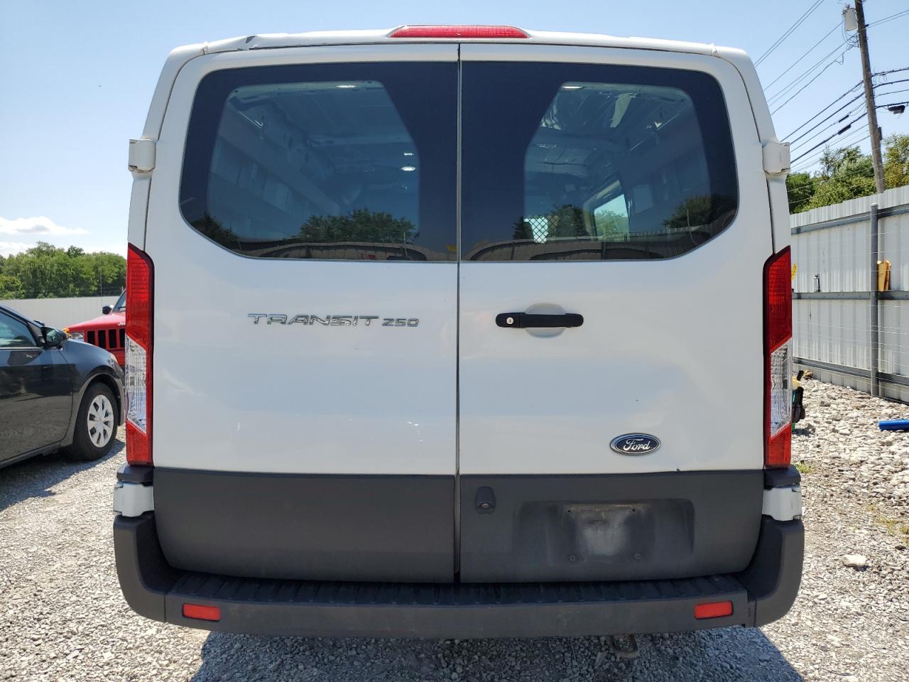2019 Ford Transit T-250 VIN: 1FTYR1YM4KKA72154 Lot: 63839694