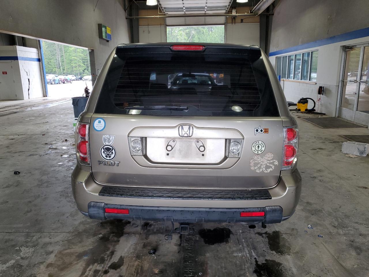 2007 Honda Pilot Lx VIN: 5FNYF281X7B038146 Lot: 64686624