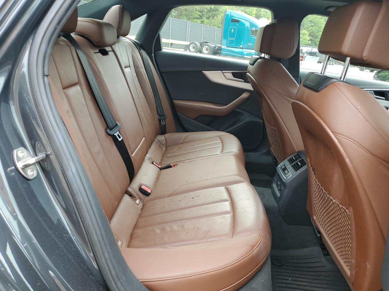 2019 Audi A4 Premium Plus VIN: WAUENAF45KN020559 Lot: 63438384