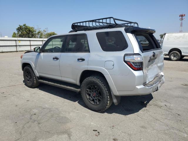 JTEHU5JR2M5969093 Toyota 4Runner VE 2