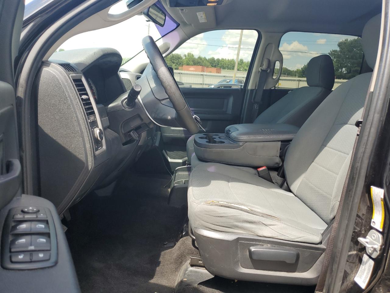 2015 Ram 1500 St VIN: 3C6RR6KT7FG668543 Lot: 63926554