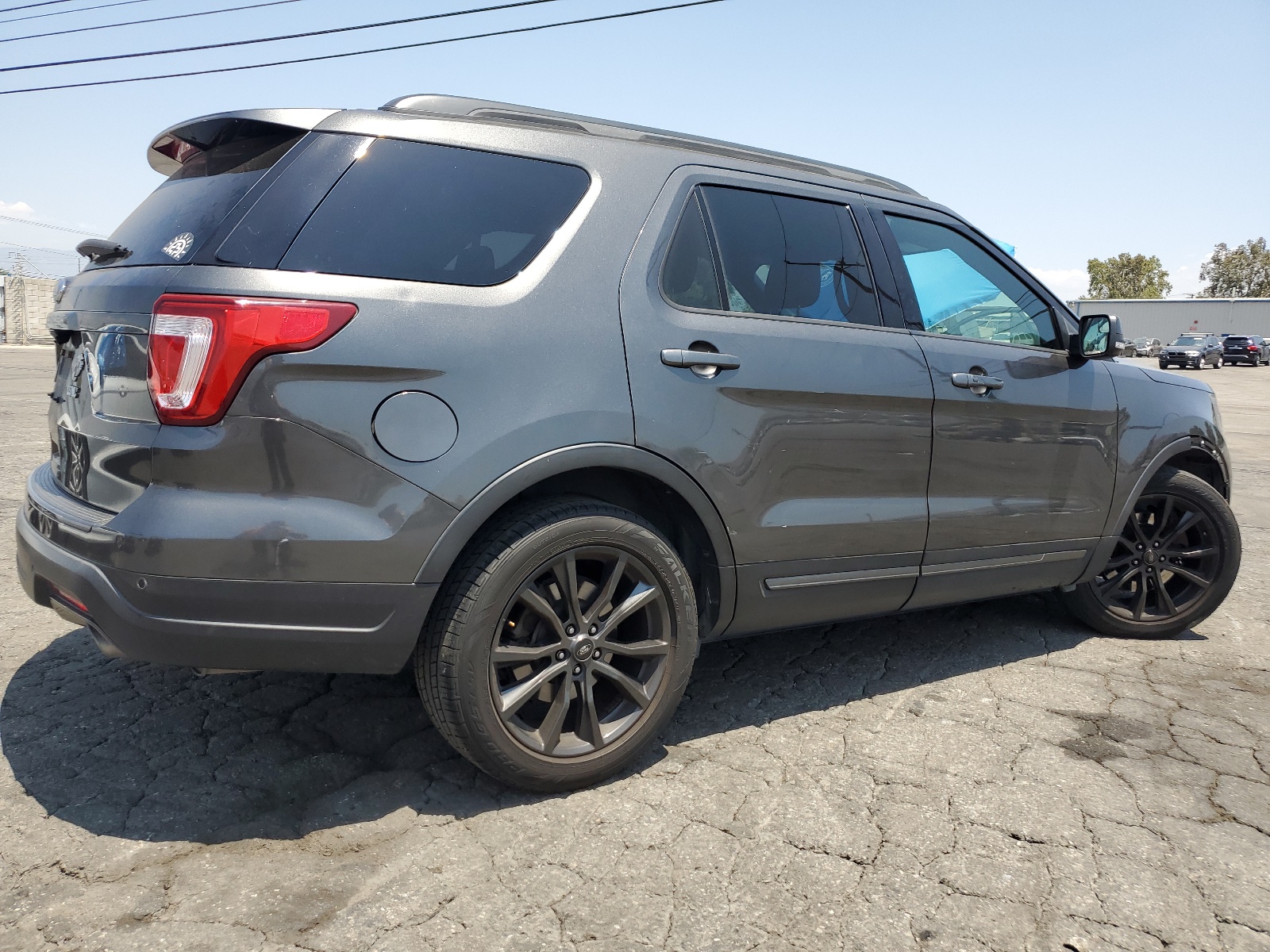 2018 Ford Explorer Xlt vin: 1FM5K7D87JGB31567