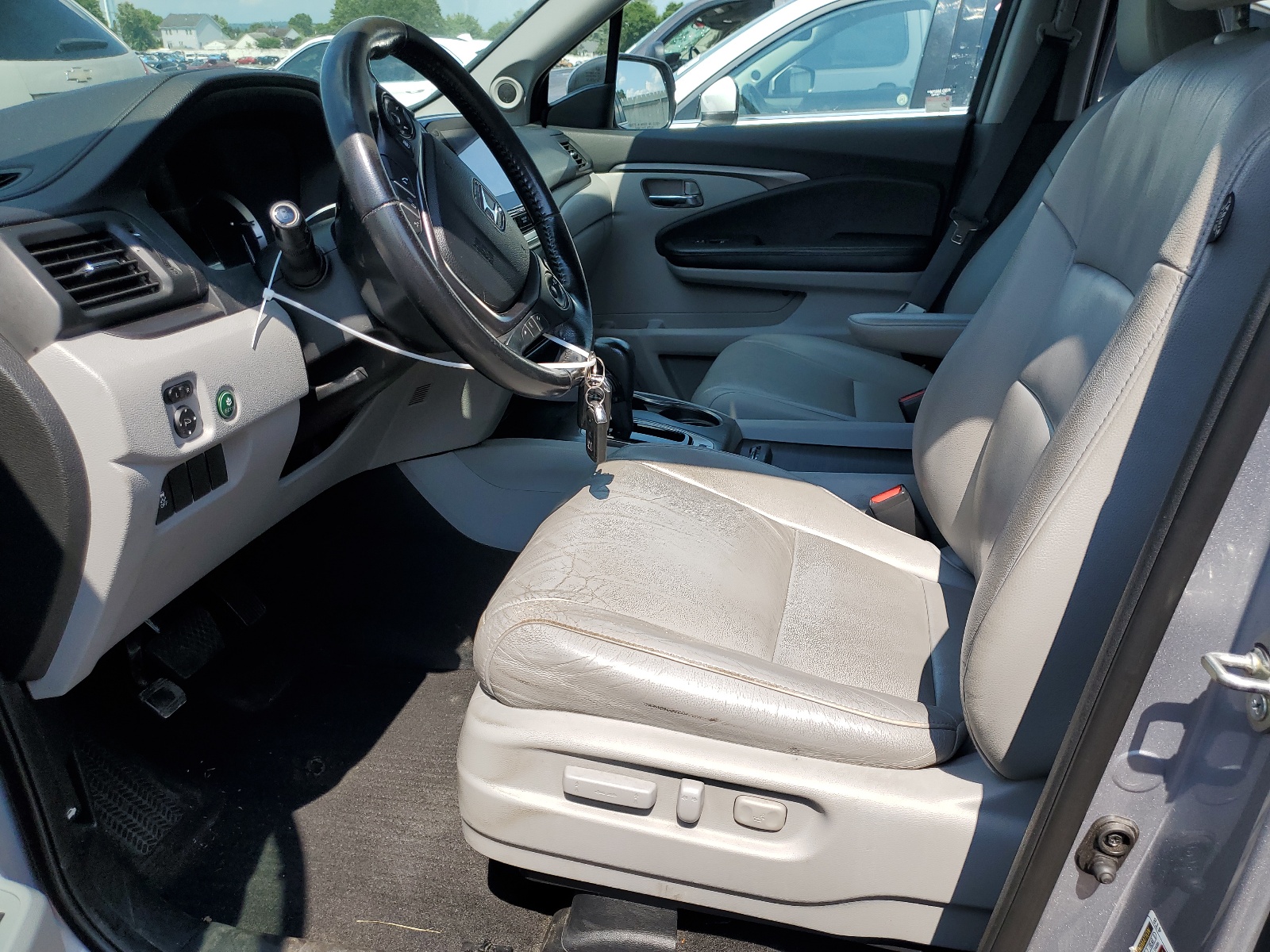 5FNYF6H57GB016065 2016 Honda Pilot Exl