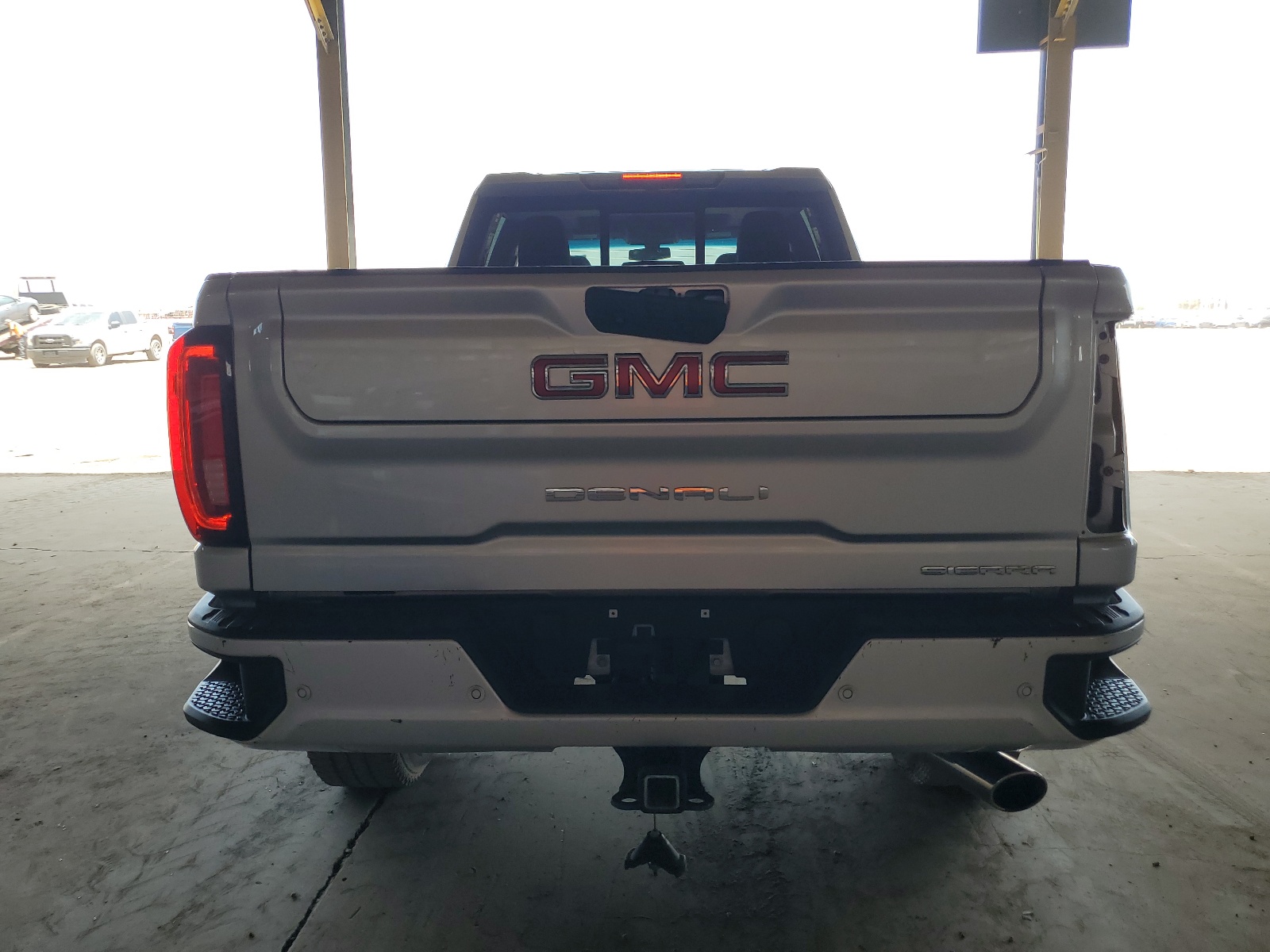 2022 GMC Sierra K2500 Denali vin: 1GT49RE75NF103713