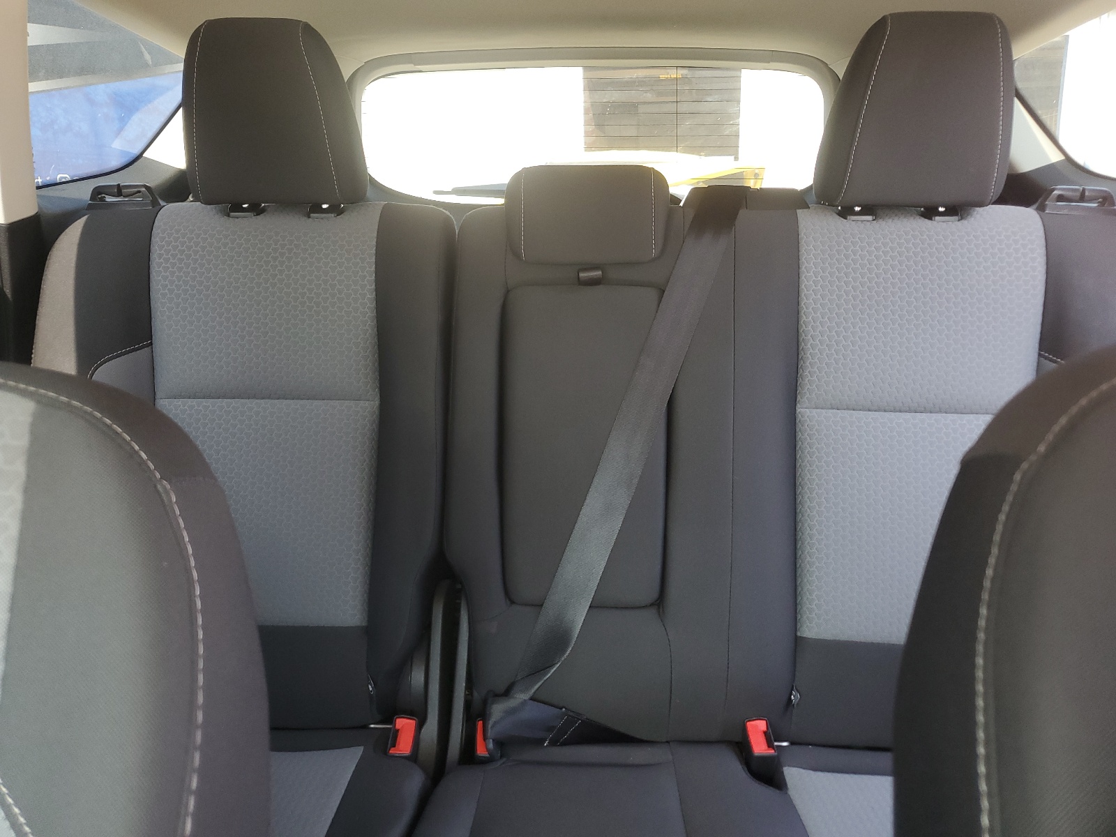 1FMCU0G93KUB12272 2019 Ford Escape Se