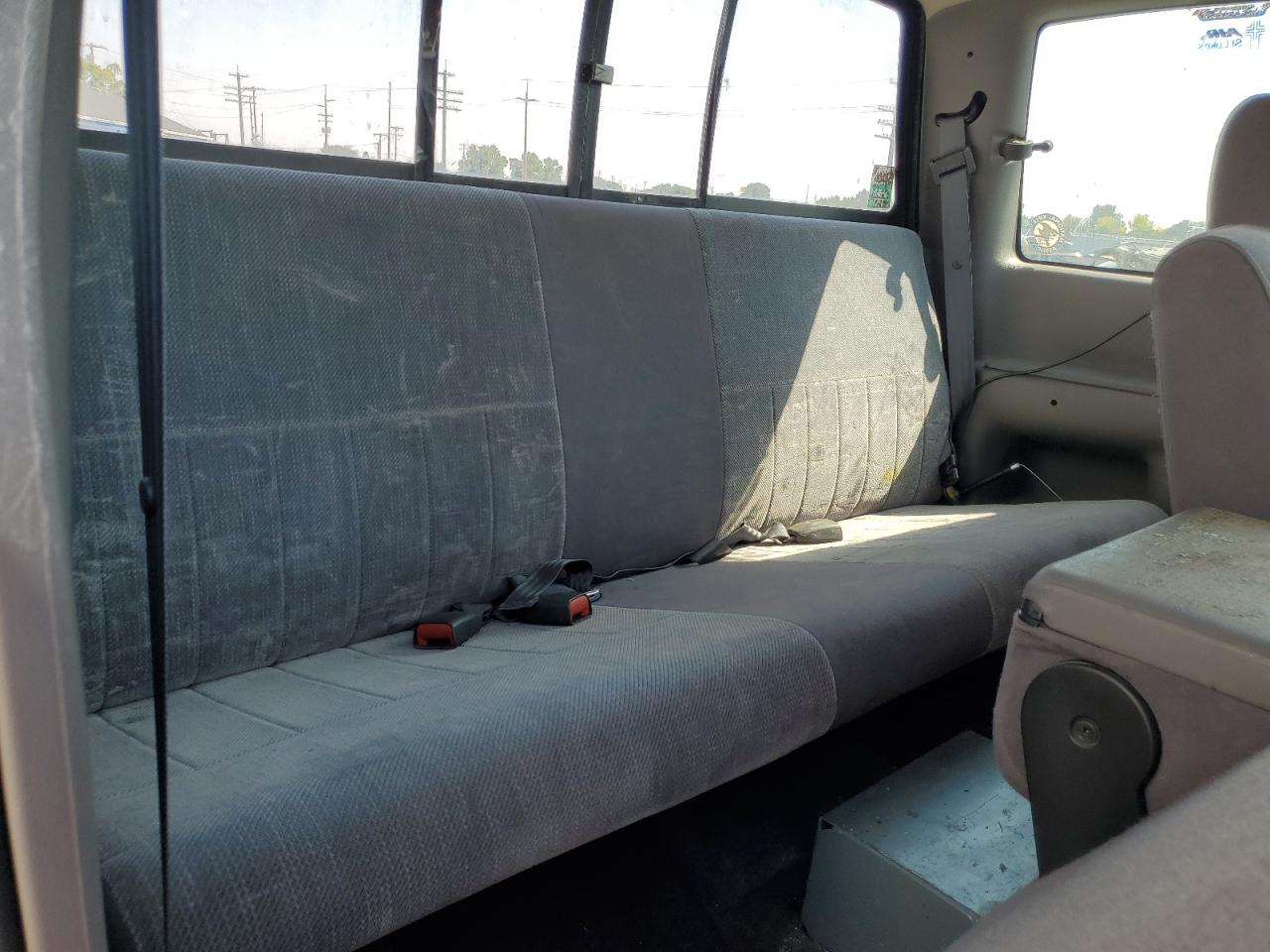 1996 Dodge Ram 2500 VIN: 3B7KF23W6TM194375 Lot: 63624344