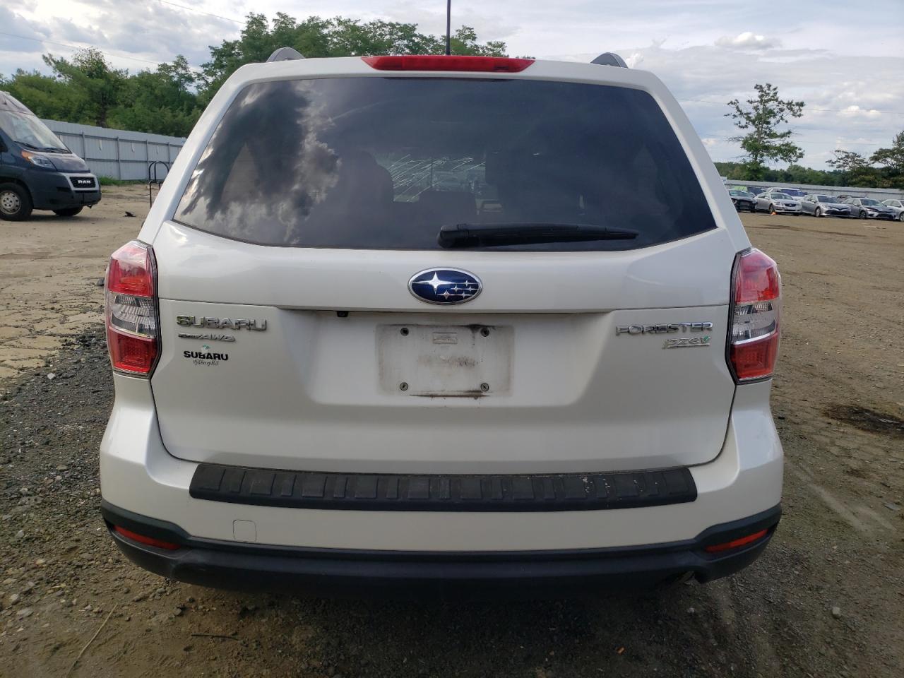 2015 Subaru Forester 2.5I Premium VIN: JF2SJAGC5FH592826 Lot: 64805774