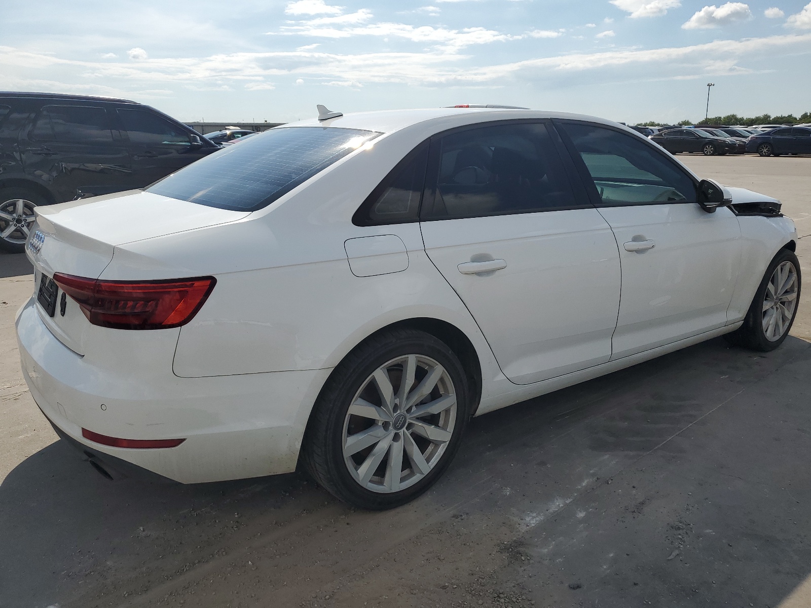 2017 Audi A4 Premium vin: WAUGNAF44HN005777