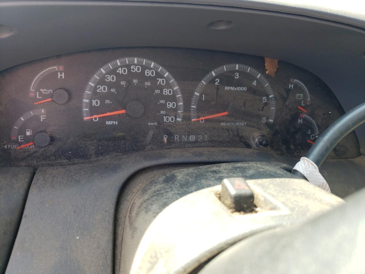 2000 Ford F150 VIN: 1FTRX18L5YNA19617 Lot: 62686014