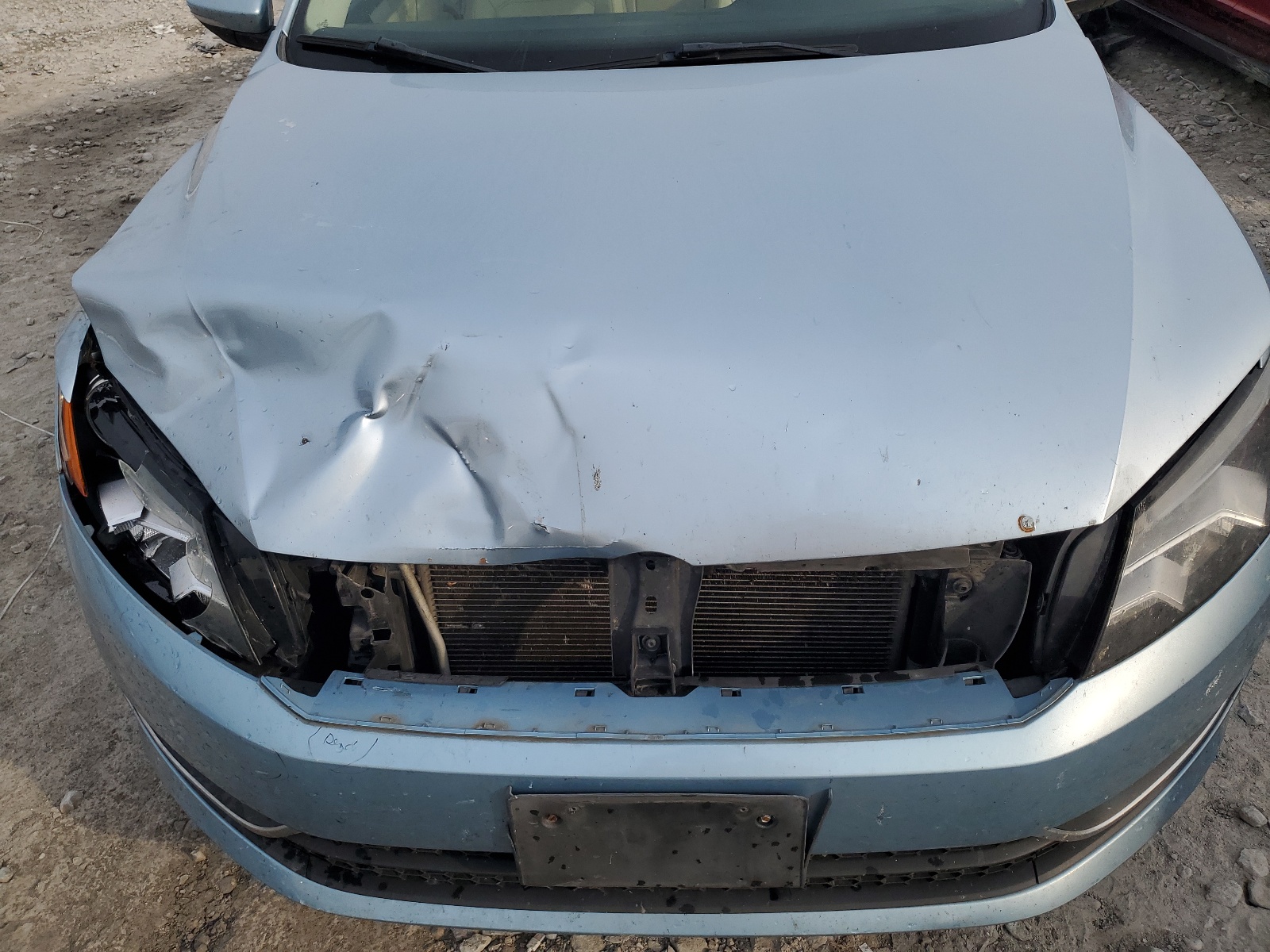 1VWBH7A36CC049948 2012 Volkswagen Passat Se