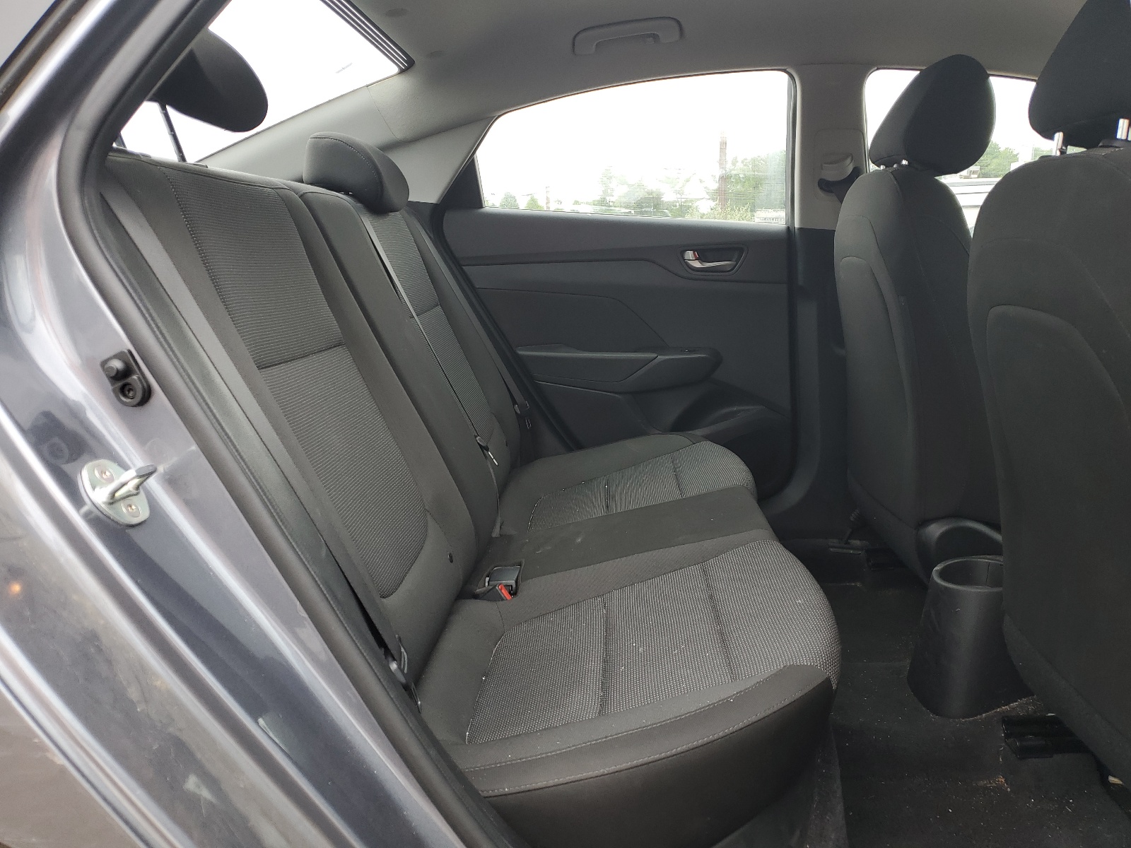 3KPC24A36KE046319 2019 Hyundai Accent Se