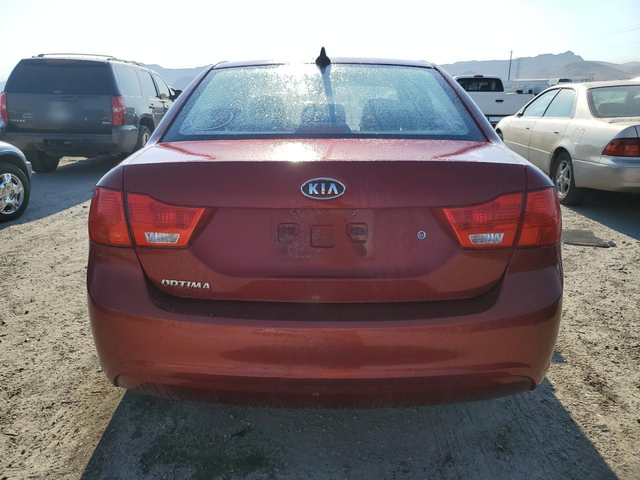 2010 Kia Optima Lx VIN: KNAGG4A85A5383599 Lot: 62541014