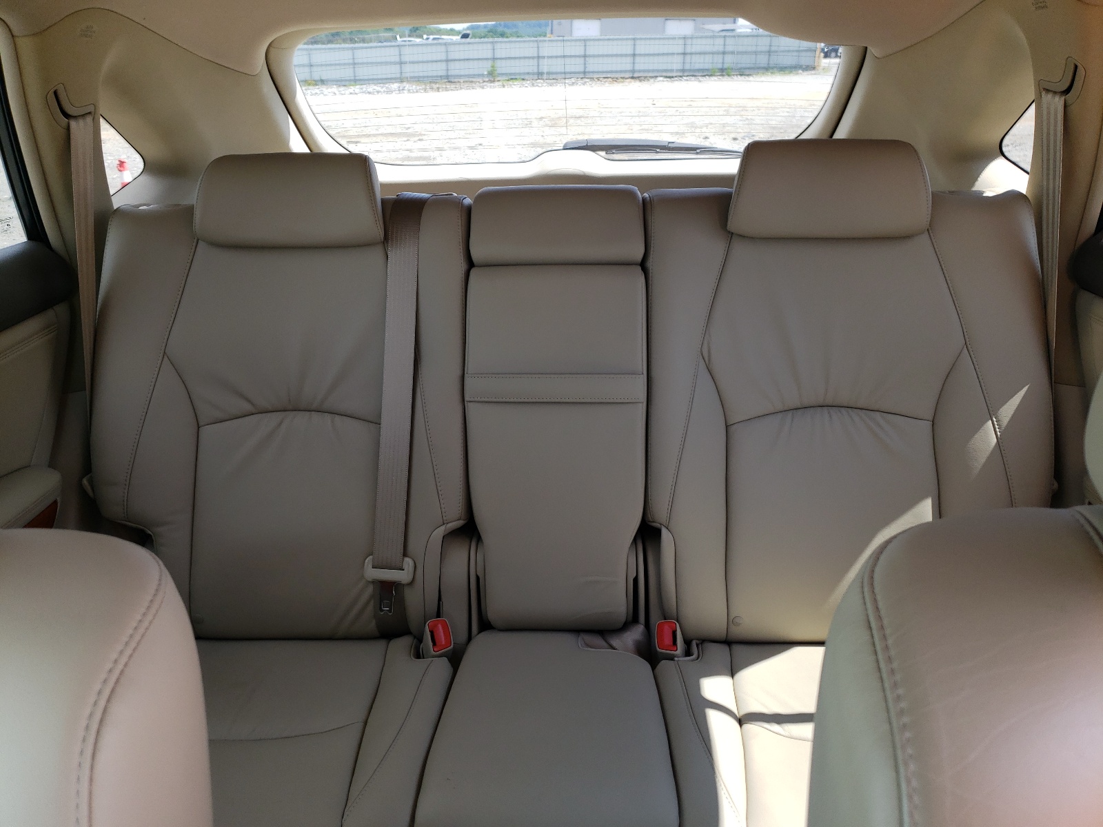 2T2HA31U75C046680 2005 Lexus Rx 330