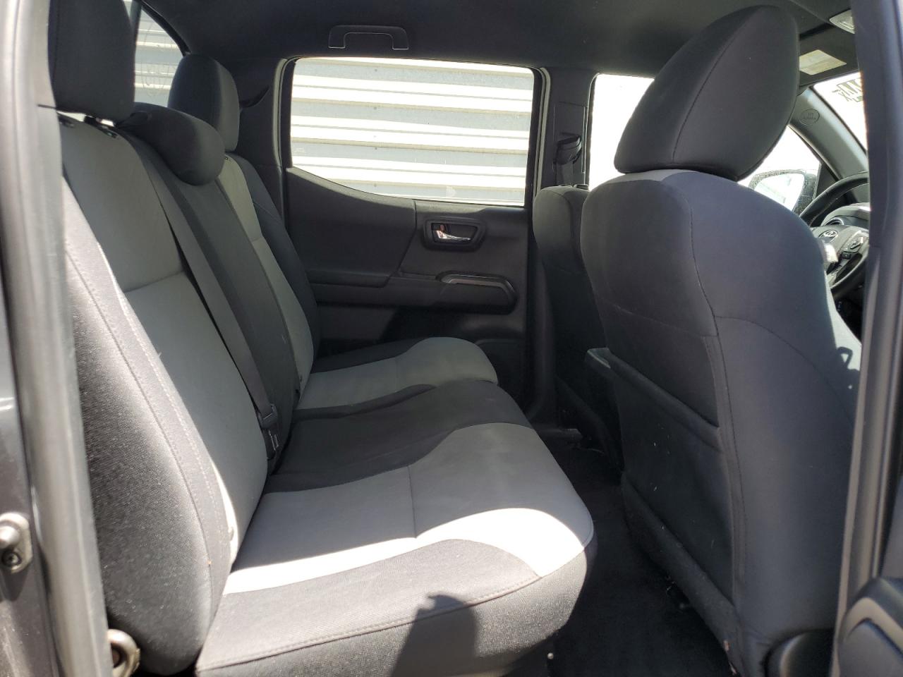 2021 Toyota Tacoma Double Cab VIN: 5TFAZ5CN2MX114237 Lot: 63043344