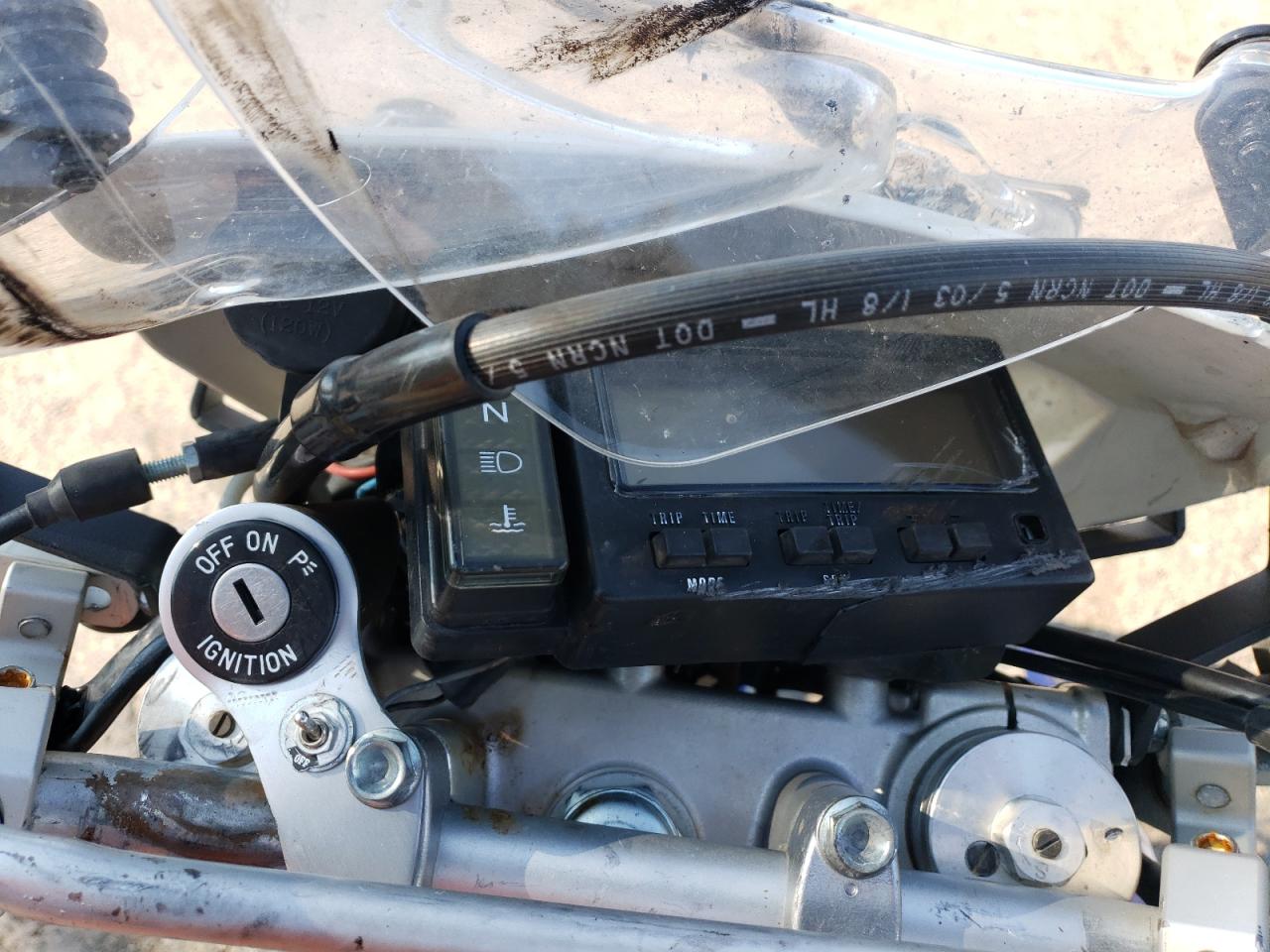 2004 Suzuki Dr-Z400 S VIN: JS1SK43A242100250 Lot: 63692574