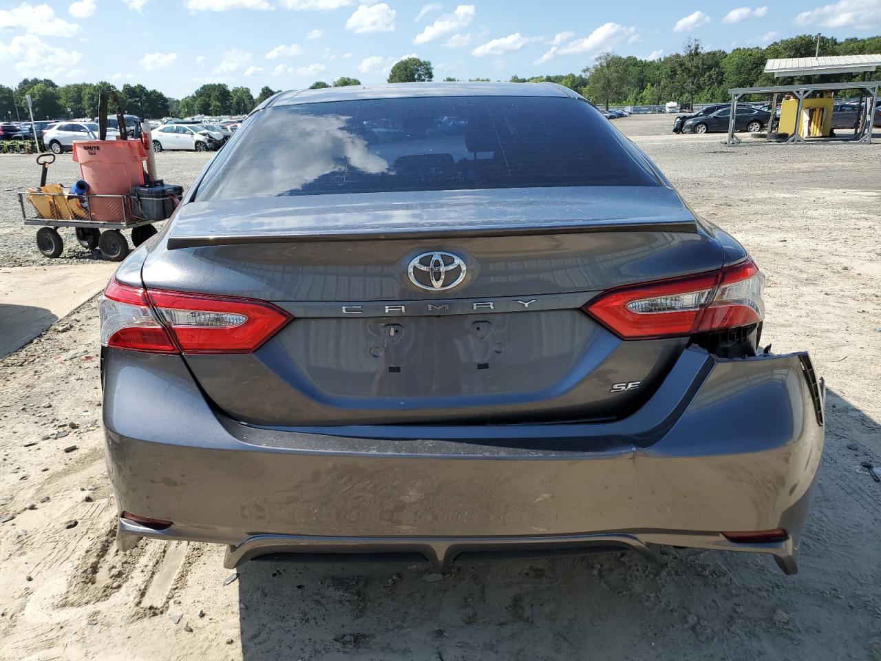 4T1B11HK5JU100313 2018 Toyota Camry L