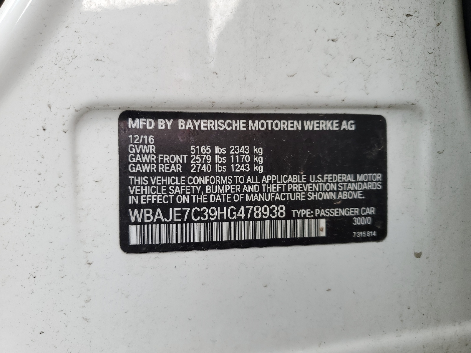 WBAJE7C39HG478938 2017 BMW 540 Xi