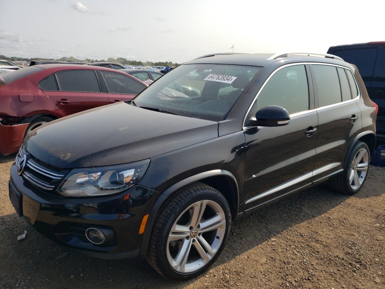 WVGBV7AX0FW064684 2015 VOLKSWAGEN TIGUAN - Image 1