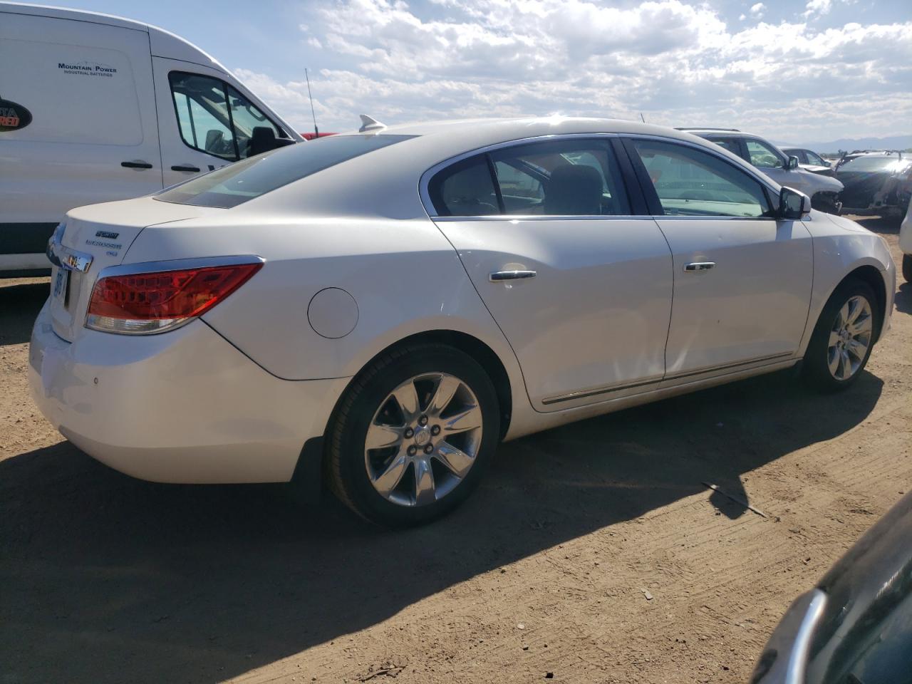 2010 Buick LaCrosse - Image 3