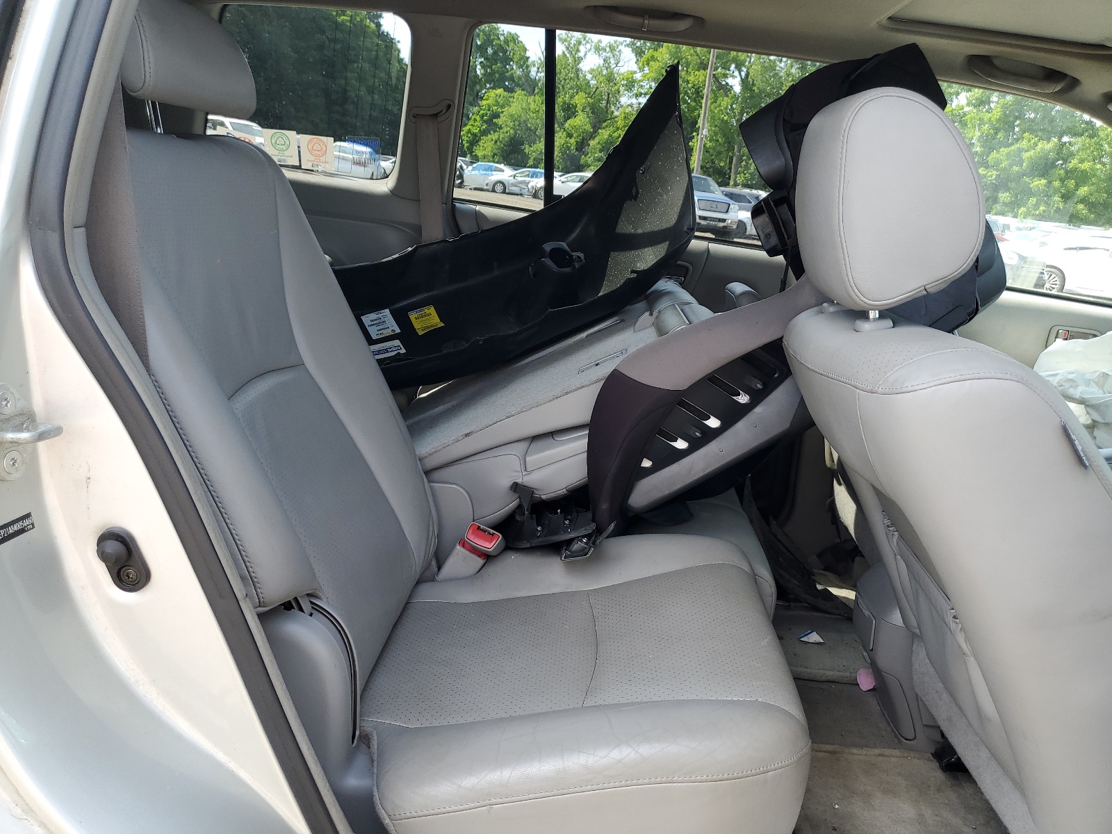 JTEEP21A840054460 2004 Toyota Highlander