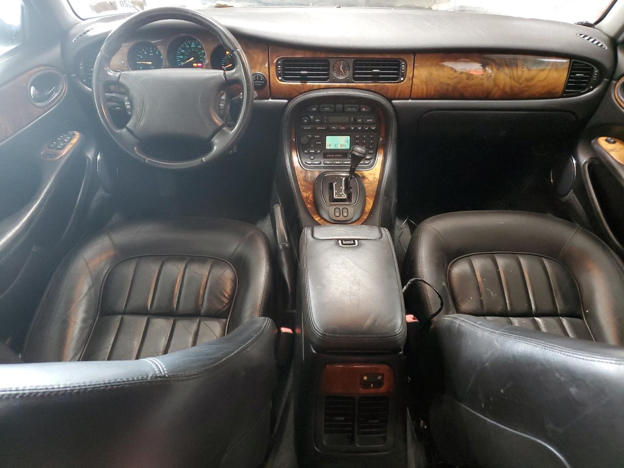 2001 Jaguar Xj8 VIN: SAJDA14C4YLF14960 Lot: 63613344