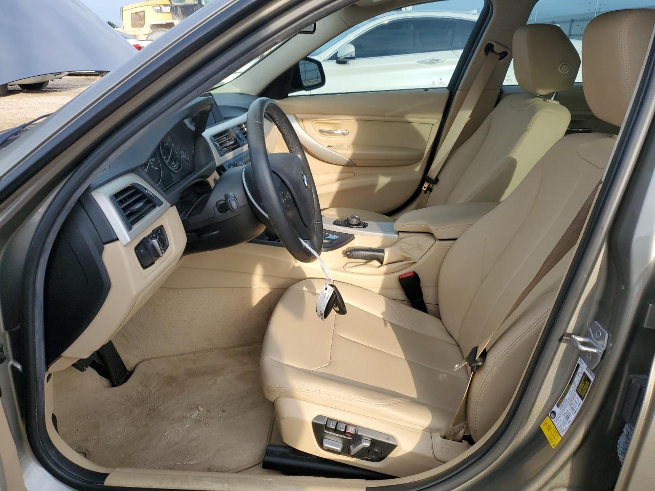 2016 BMW 320 I VIN: WBA8E1G51GNT33992 Lot: 63143314