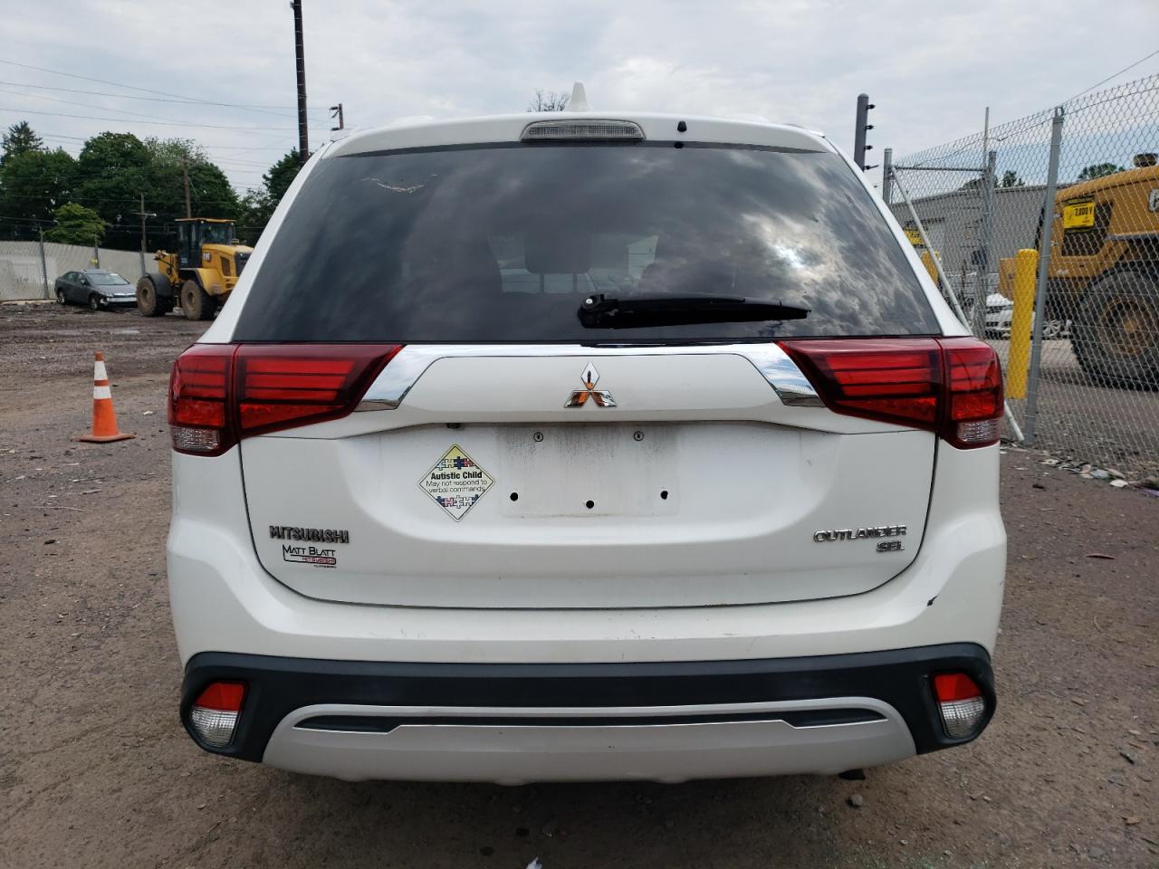 2019 Mitsubishi Outlander Se VIN: JA4AZ3A3XKZ037781 Lot: 63077854