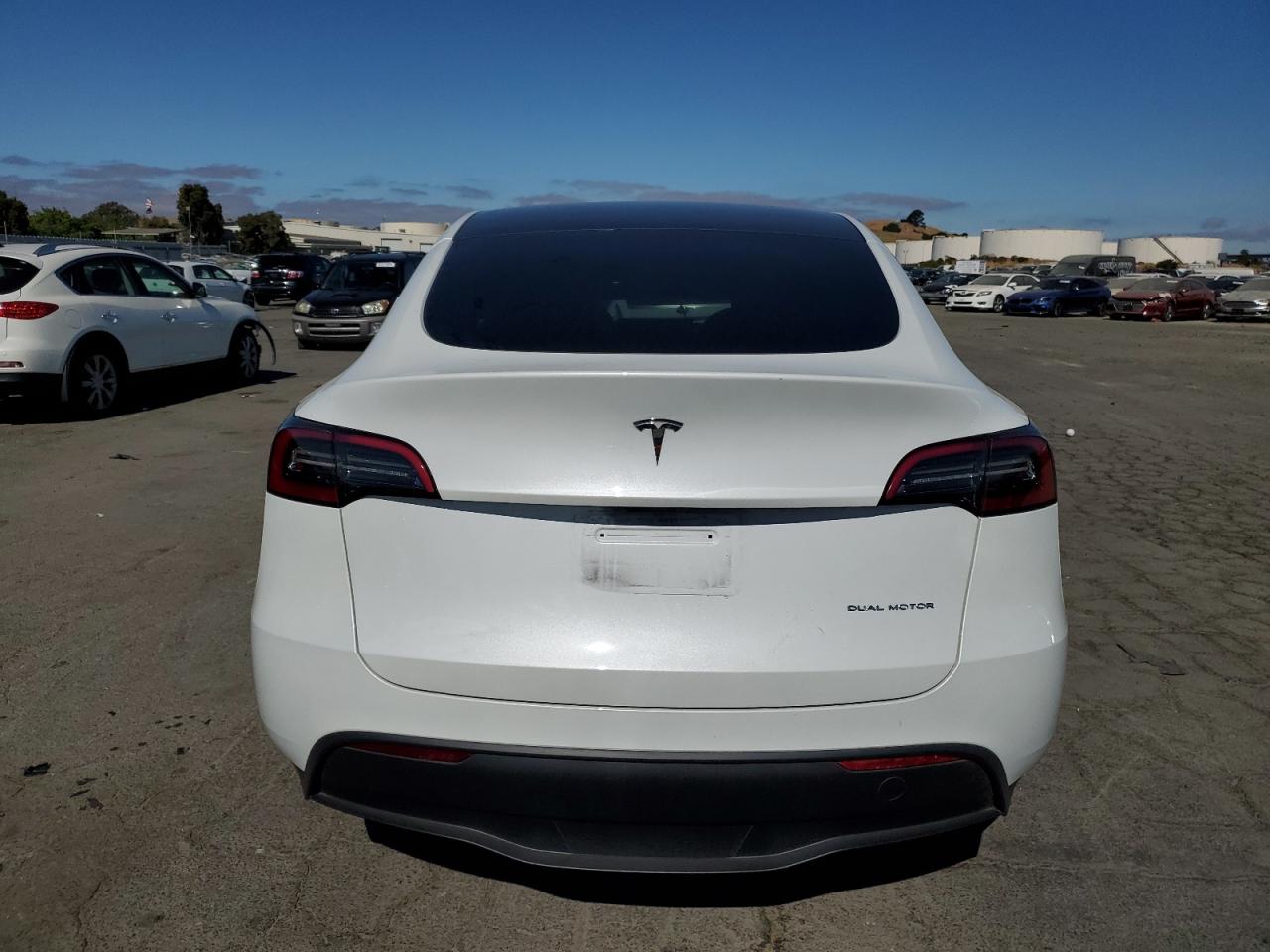 2023 Tesla Model Y VIN: 7SAYGAEE3PF701588 Lot: 63324094