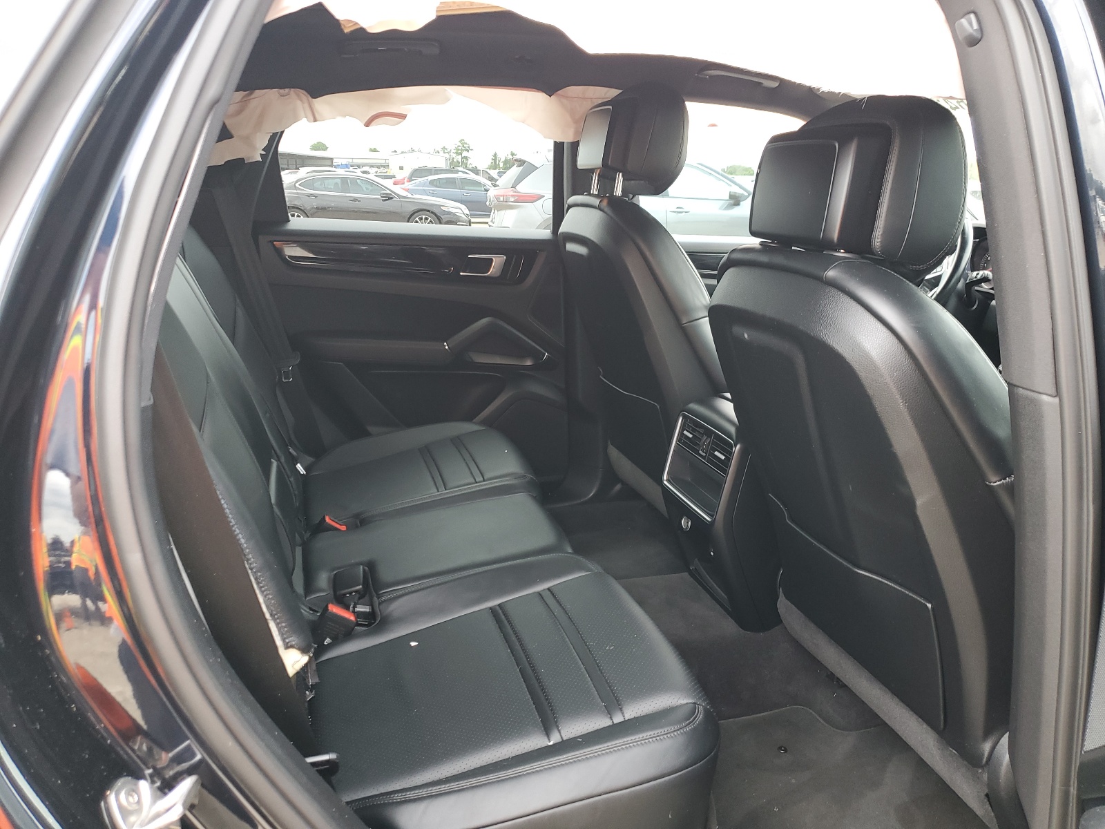 WP1AB2AY9KDA62098 2019 Porsche Cayenne S