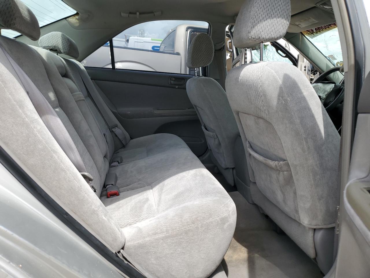 2004 Toyota Camry Le VIN: 4T1BE32K54U856995 Lot: 64638854