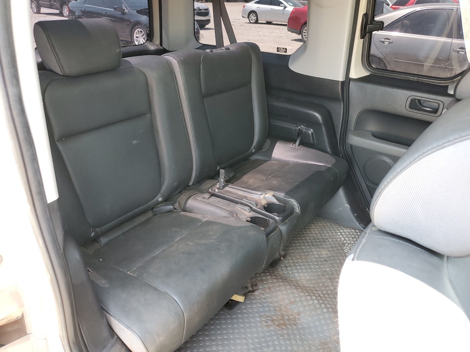 5J6YH28325L010017 2005 Honda Element Lx