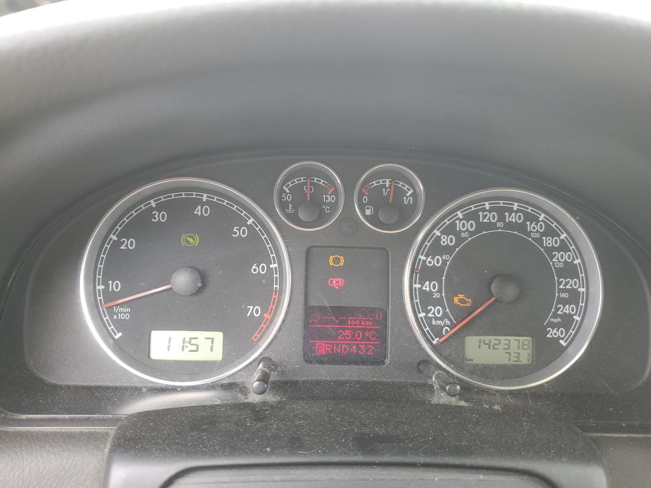 2003 Volkswagen Passat Glx 4Motion VIN: WVWTH63B83P343883 Lot: 62557574