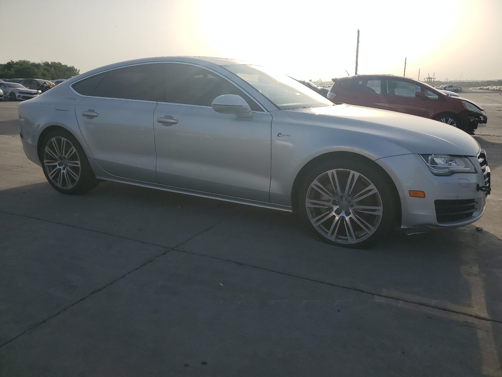 2014 Audi A7 Premium Plus vin: WAUWGAFC2EN154830