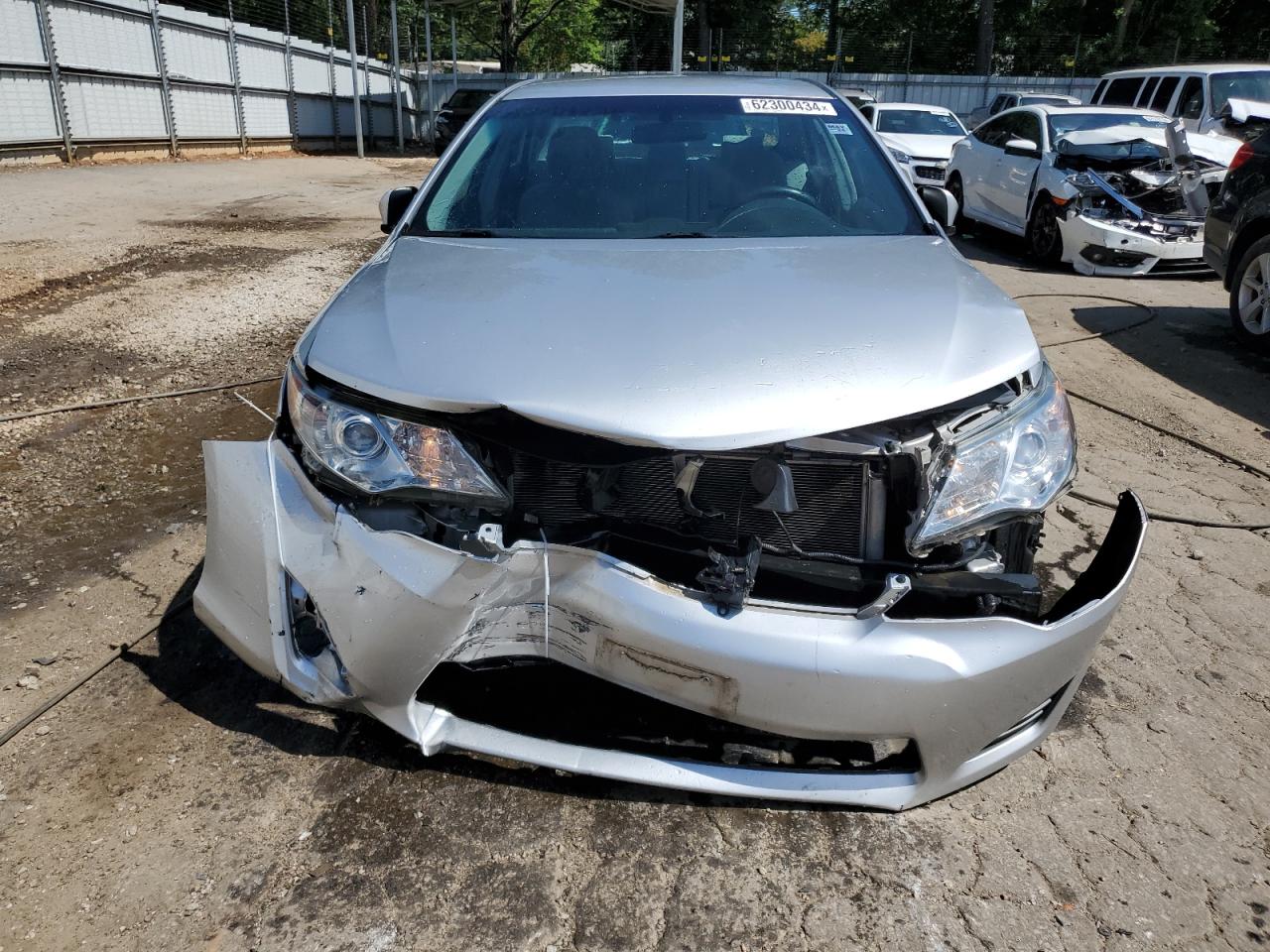 2014 Toyota Camry - Image 5
