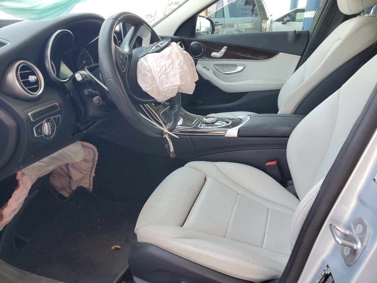 2017 Mercedes-Benz C 300 VIN: 55SWF4JB4HU185634 Lot: 65089684