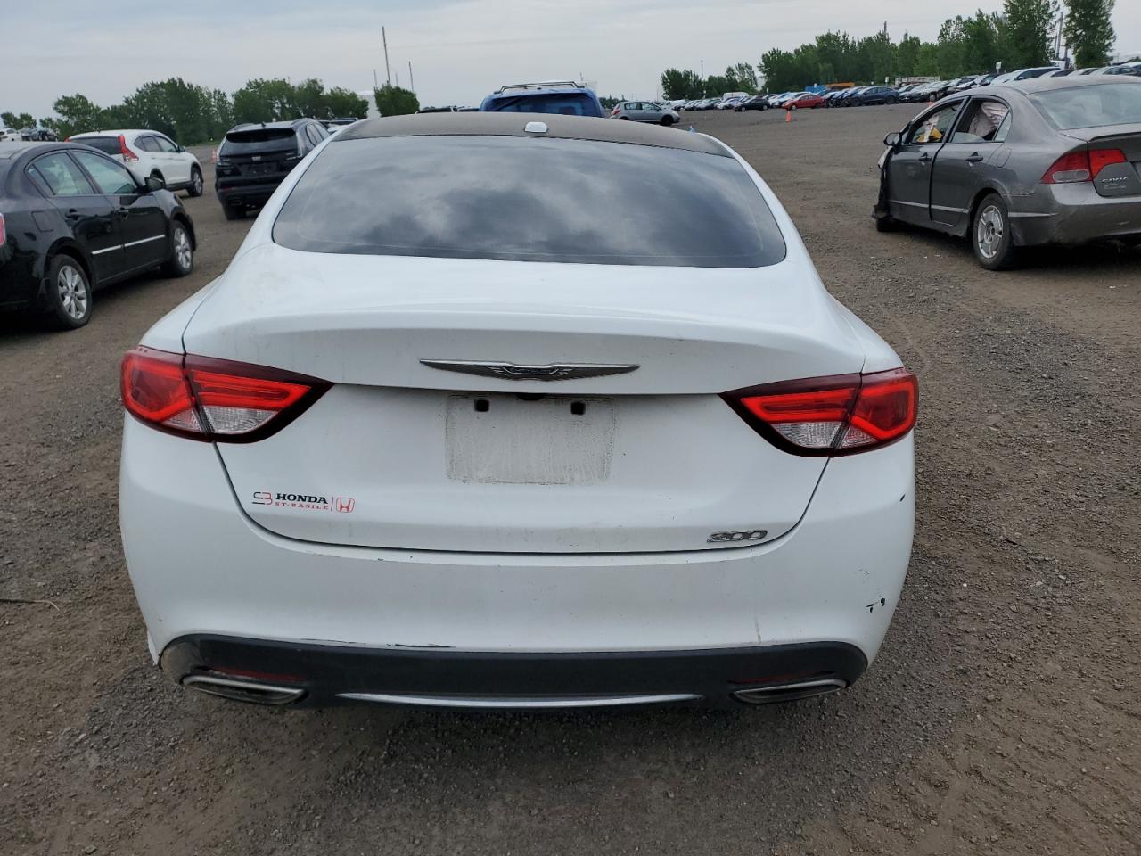 2015 Chrysler 200 Limited VIN: 1C3CCCAG7FN740131 Lot: 62312554