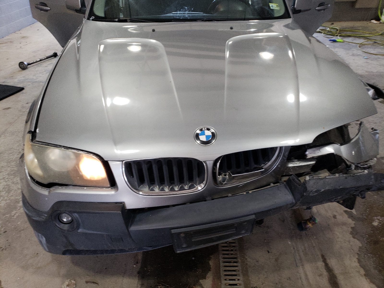 WBXPA73475WC50381 2005 BMW X3 2.5I