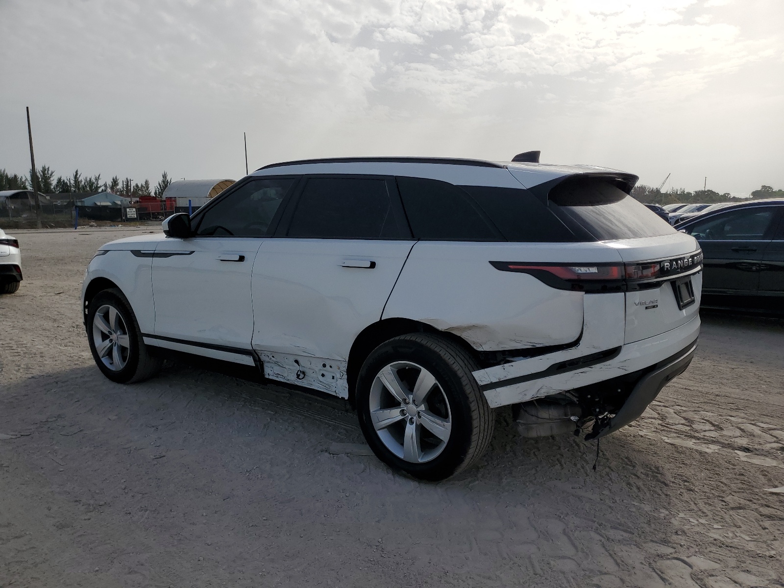 SALYB2RX7JA772184 2018 Land Rover Range Rover Velar S