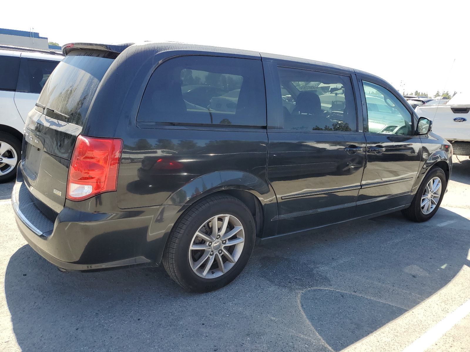 2013 Dodge Grand Caravan Sxt vin: 2C4RDGCG1DR749074