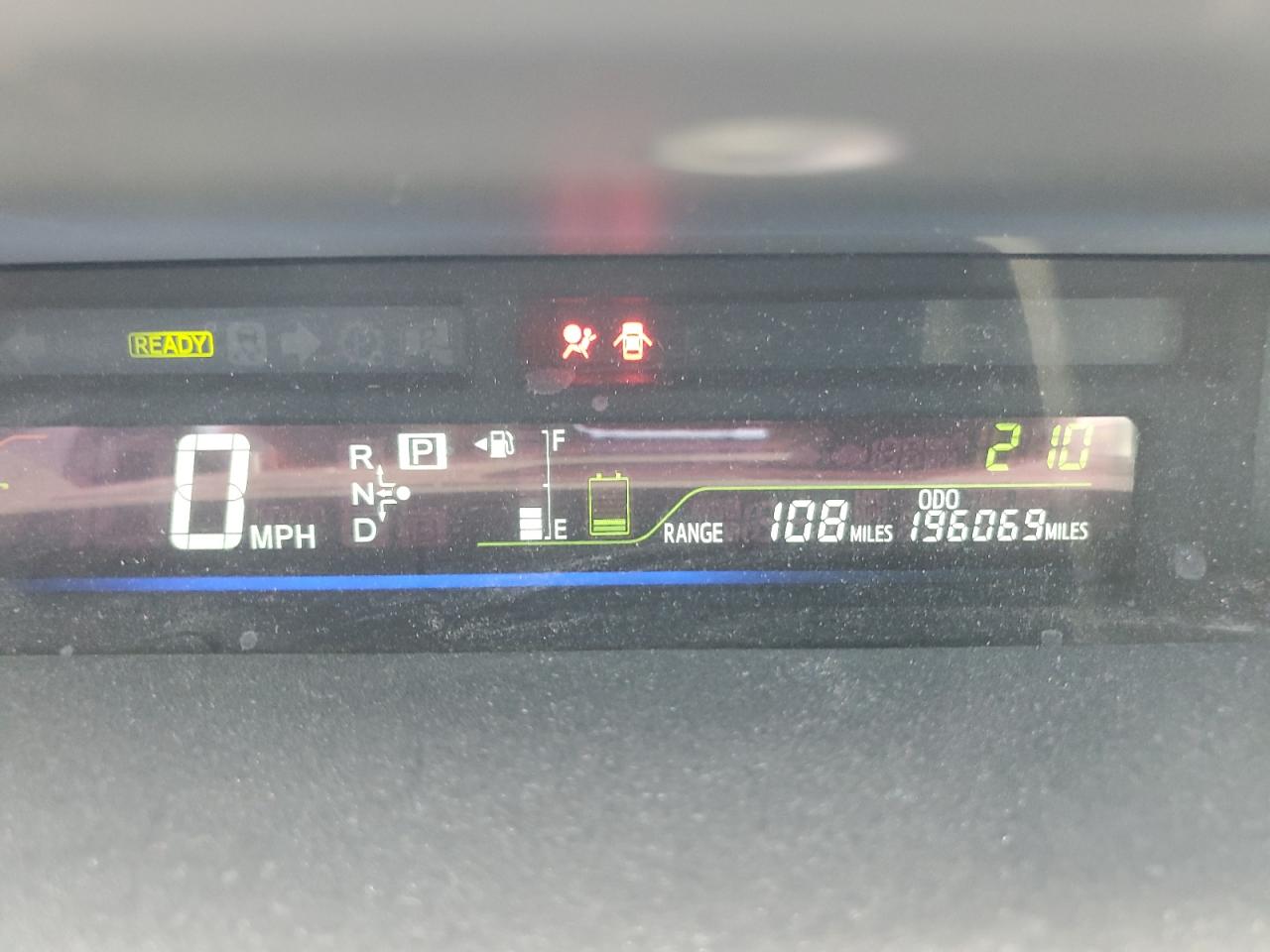 2013 Toyota Prius - Image 9