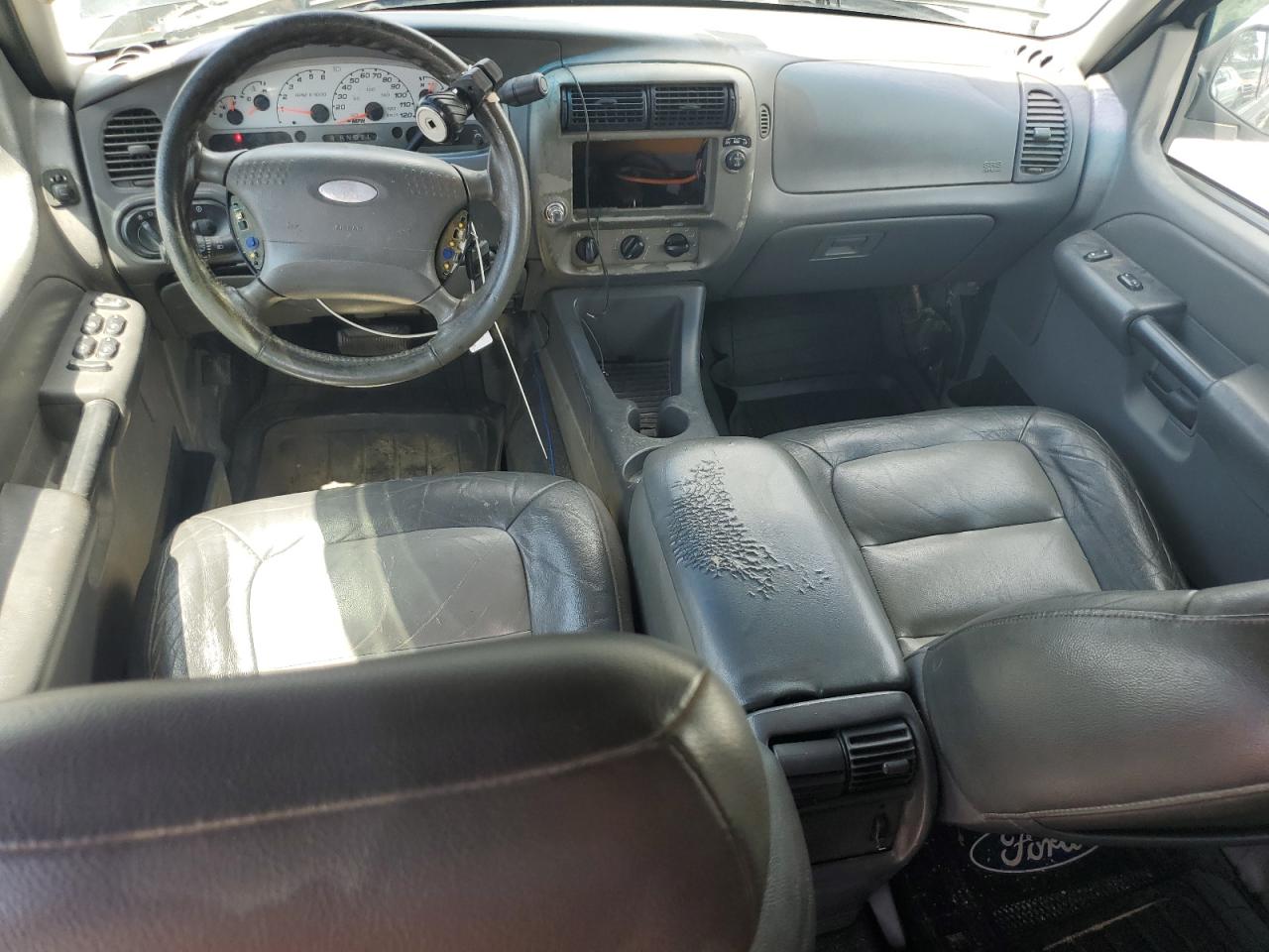 2004 Ford Explorer Sport Trac VIN: 1FMZU67K84UB75127 Lot: 64779544