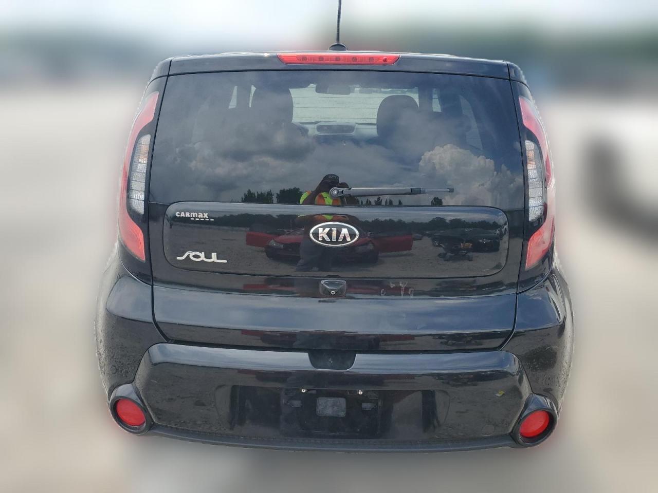 2016 Kia Soul + VIN: KNDJP3A52G7401840 Lot: 64153364